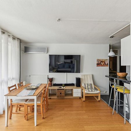 Chic And Comfortable Apart With Balcony Levallois-Perret Buitenkant foto