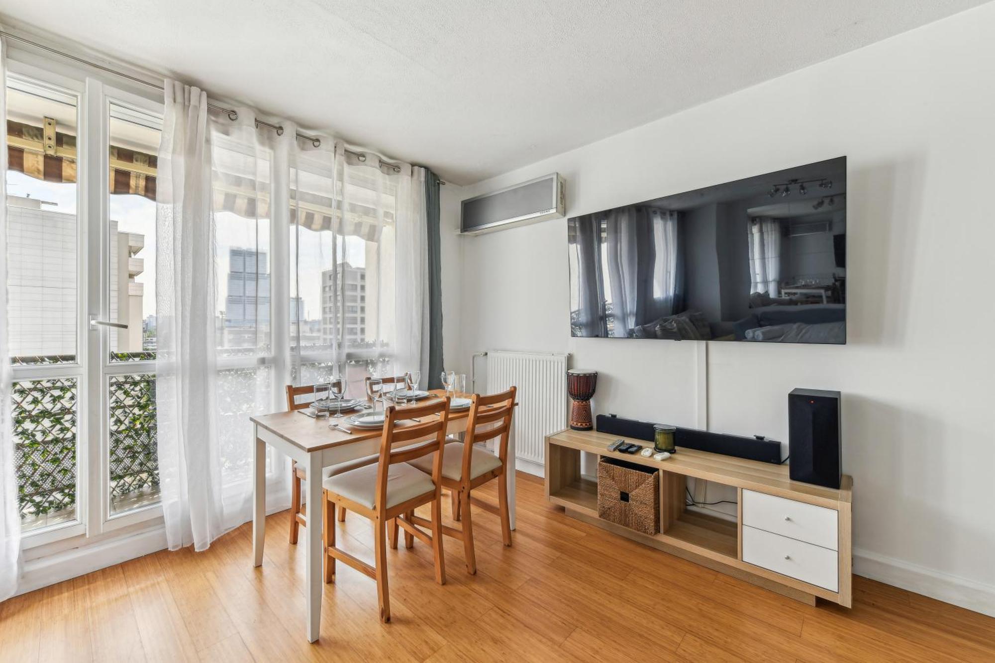 Chic And Comfortable Apart With Balcony Levallois-Perret Buitenkant foto