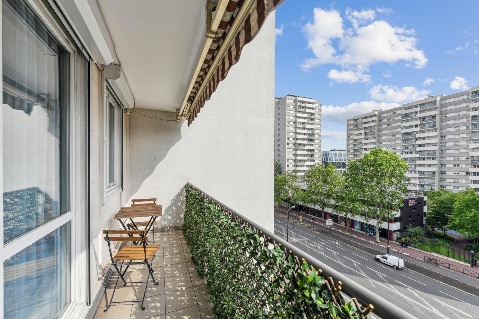 Chic And Comfortable Apart With Balcony Levallois-Perret Buitenkant foto